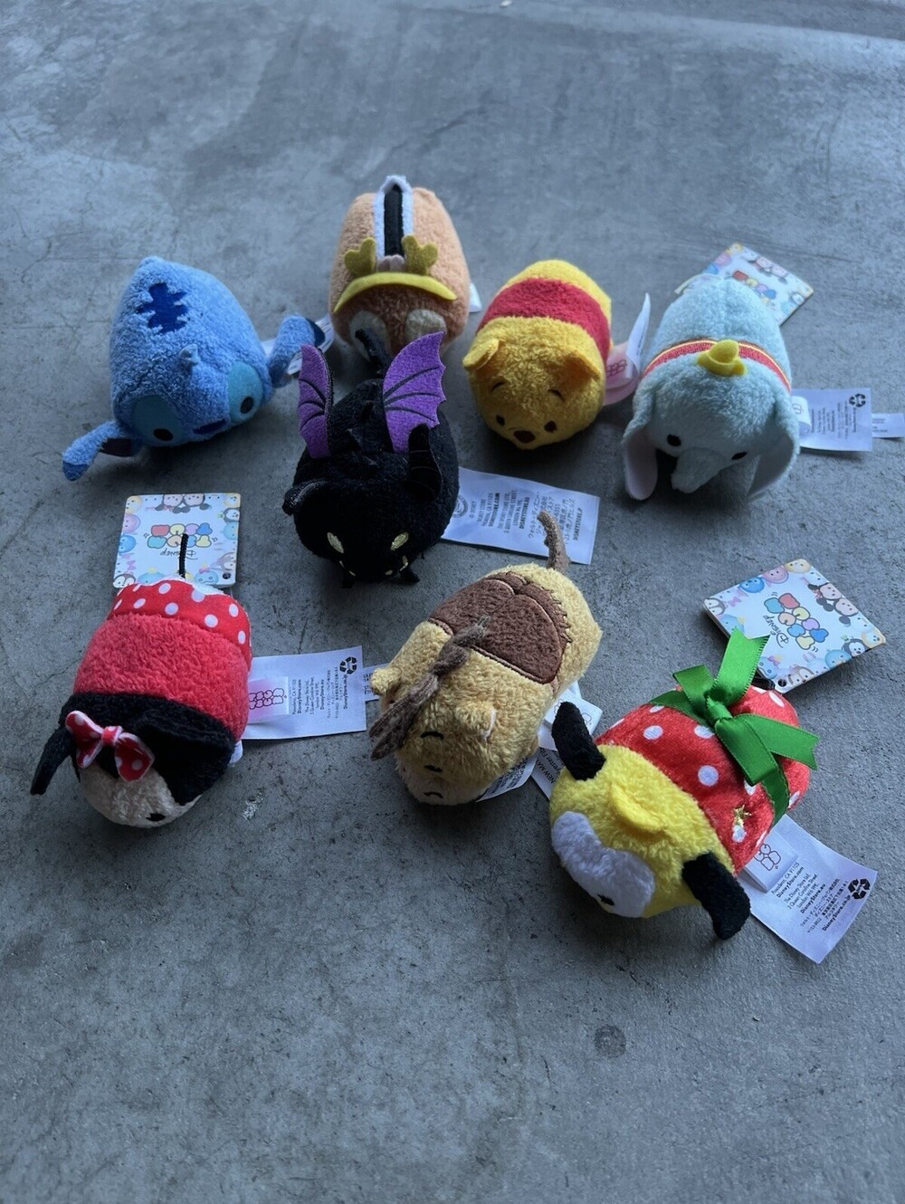 Disney Tsum Tsum Mickey & Friends Plush Lot of 8 Minnie Pluto Winnie The Pooh
